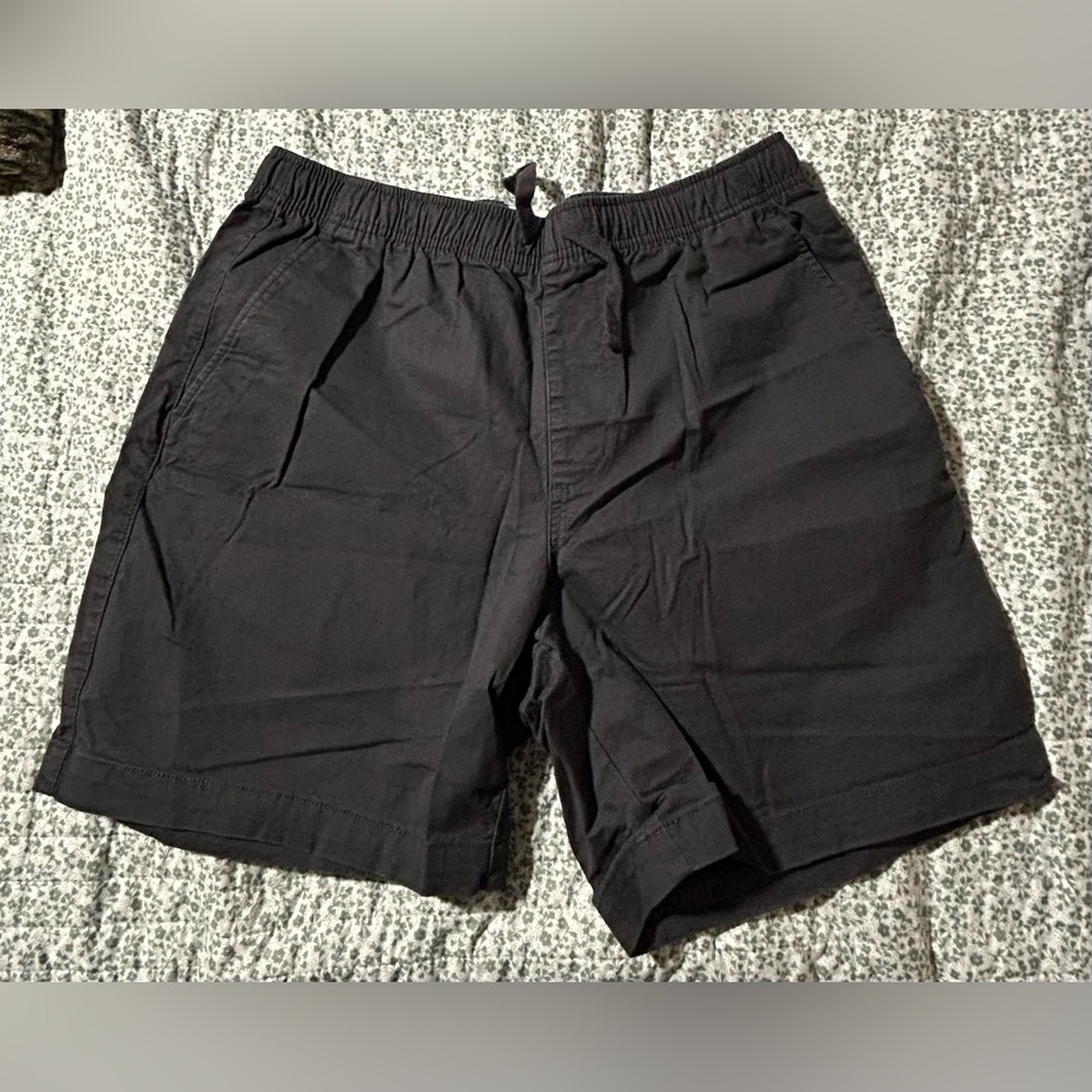 Old Navy Men's Black Elastic-Waist Shorts